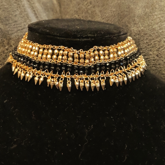 Jewelry - Beaded Spike Choker Necklace